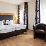 Отель Classicx & -