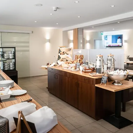 فندق Classicx & - 3*