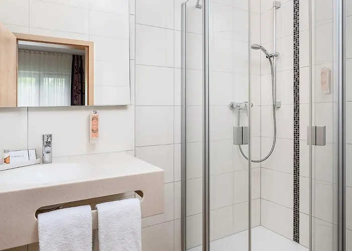 מלון Classicx & -