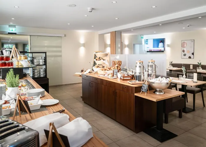 מלון Classicx & - 3*